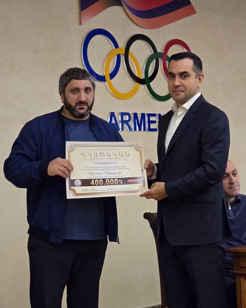 606128881_1334231075172212_5602824426288428276_n